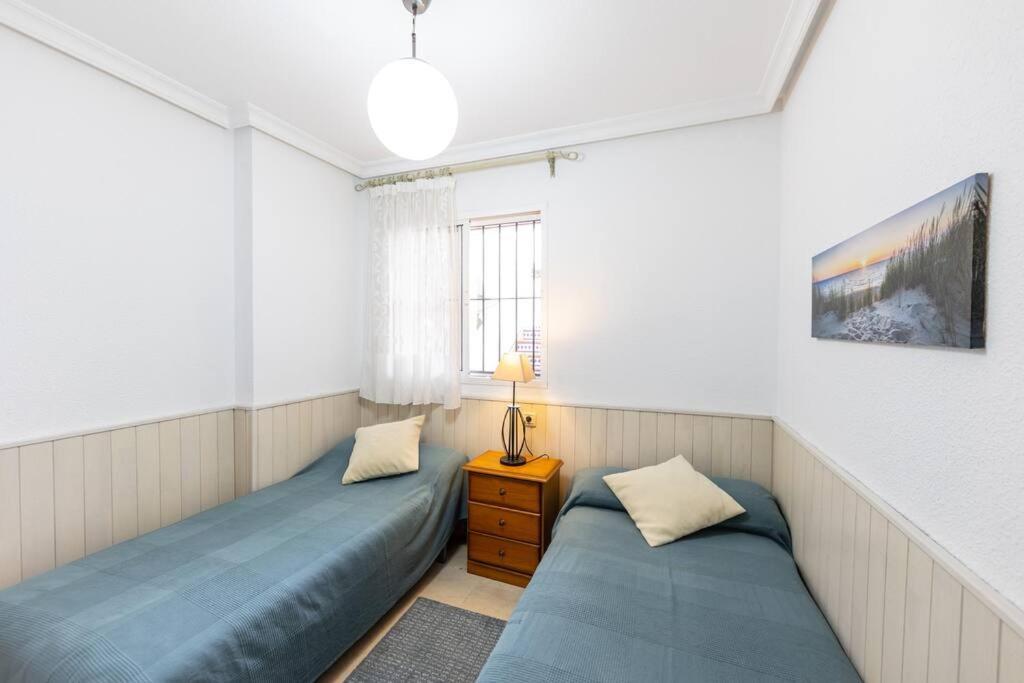Tolles Ferienhaus Mit Sonnenterrasse Direkt Am Meer イスラ・クリスティナ エクステリア 写真